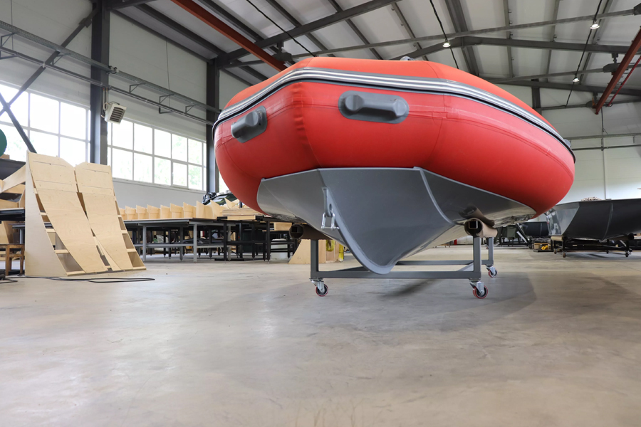 Лодка РИБ Roger Gelium 430 (высокий борт, ПВХ конус)