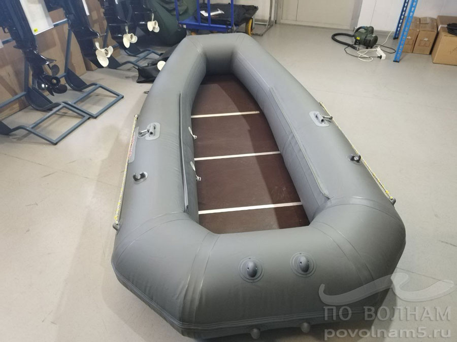 Лодка Мнев МУРЕНА 300 MP