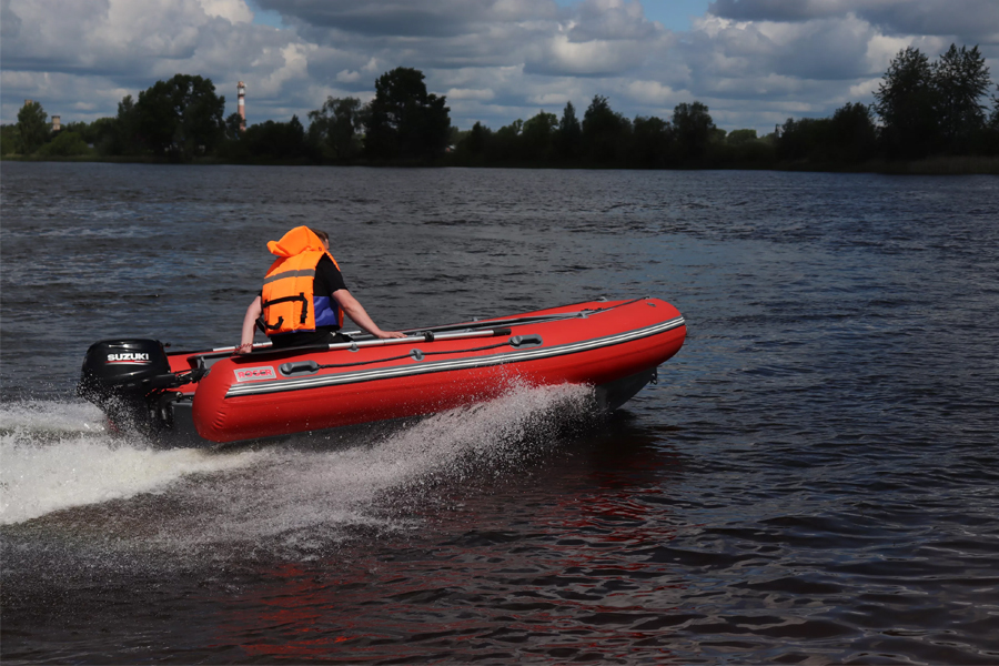 Лодка РИБ Roger Gelium 430 (высокий борт, ПВХ конус)