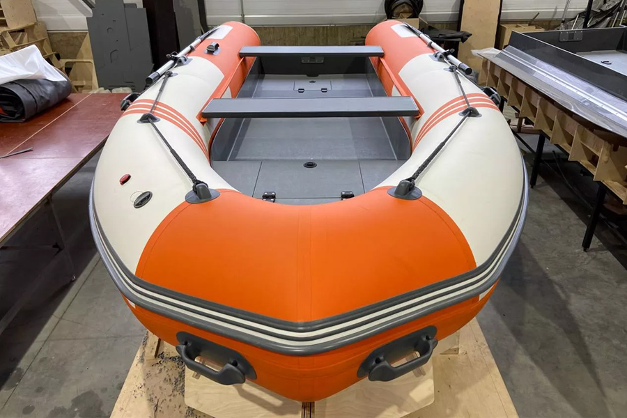 Лодка РИБ Roger Gelium 430 (низкий борт, пластиковый конус)