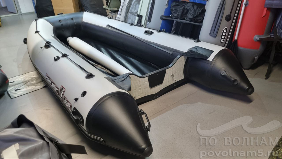 Лодка Polar Bird 420E NEW (Eagle)(«Орлан»)(Пайолы и ТРАНЕЦ из стеклокомпозита)